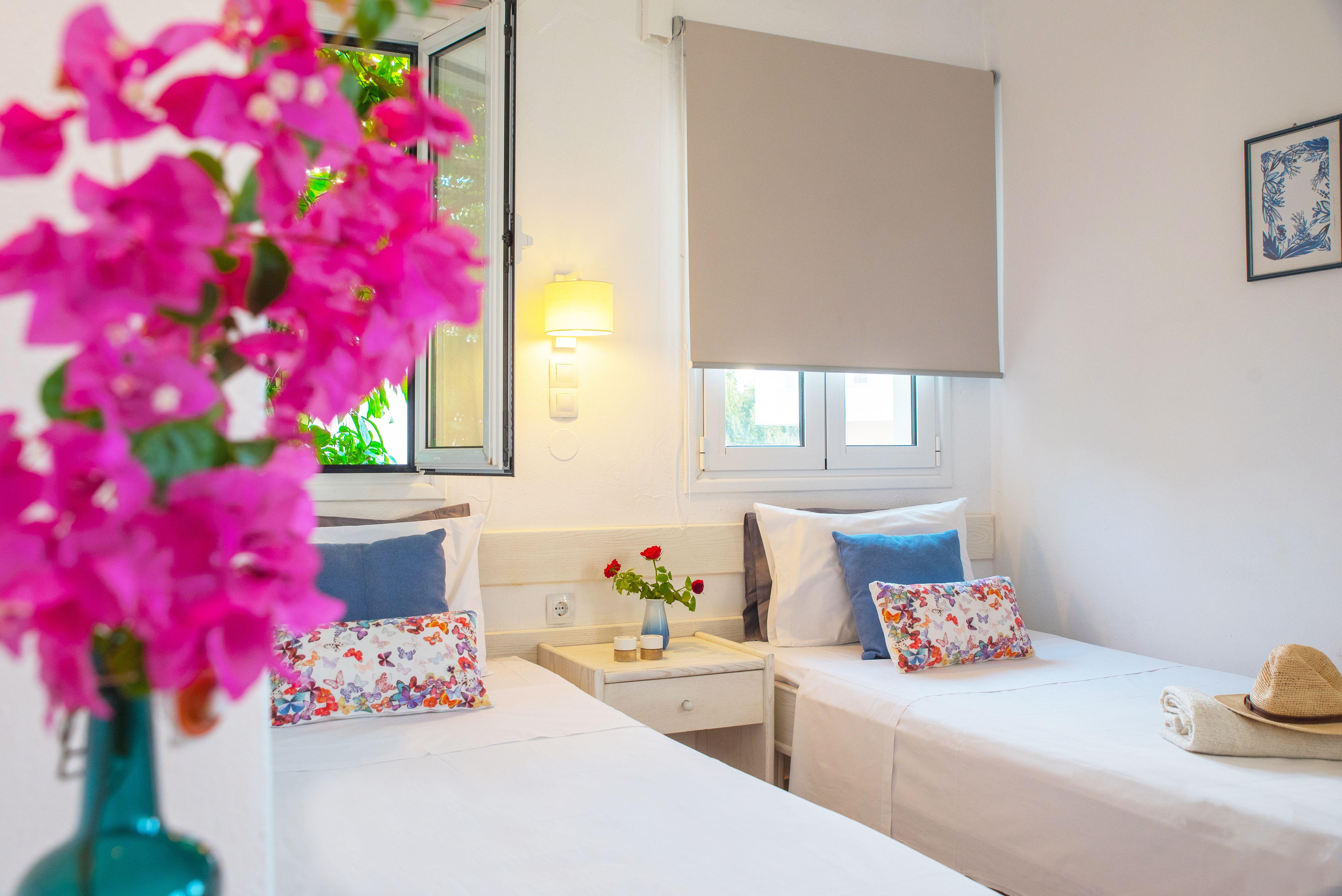 Melissa Apartments, Studios & Suites Малиа Екстериор снимка