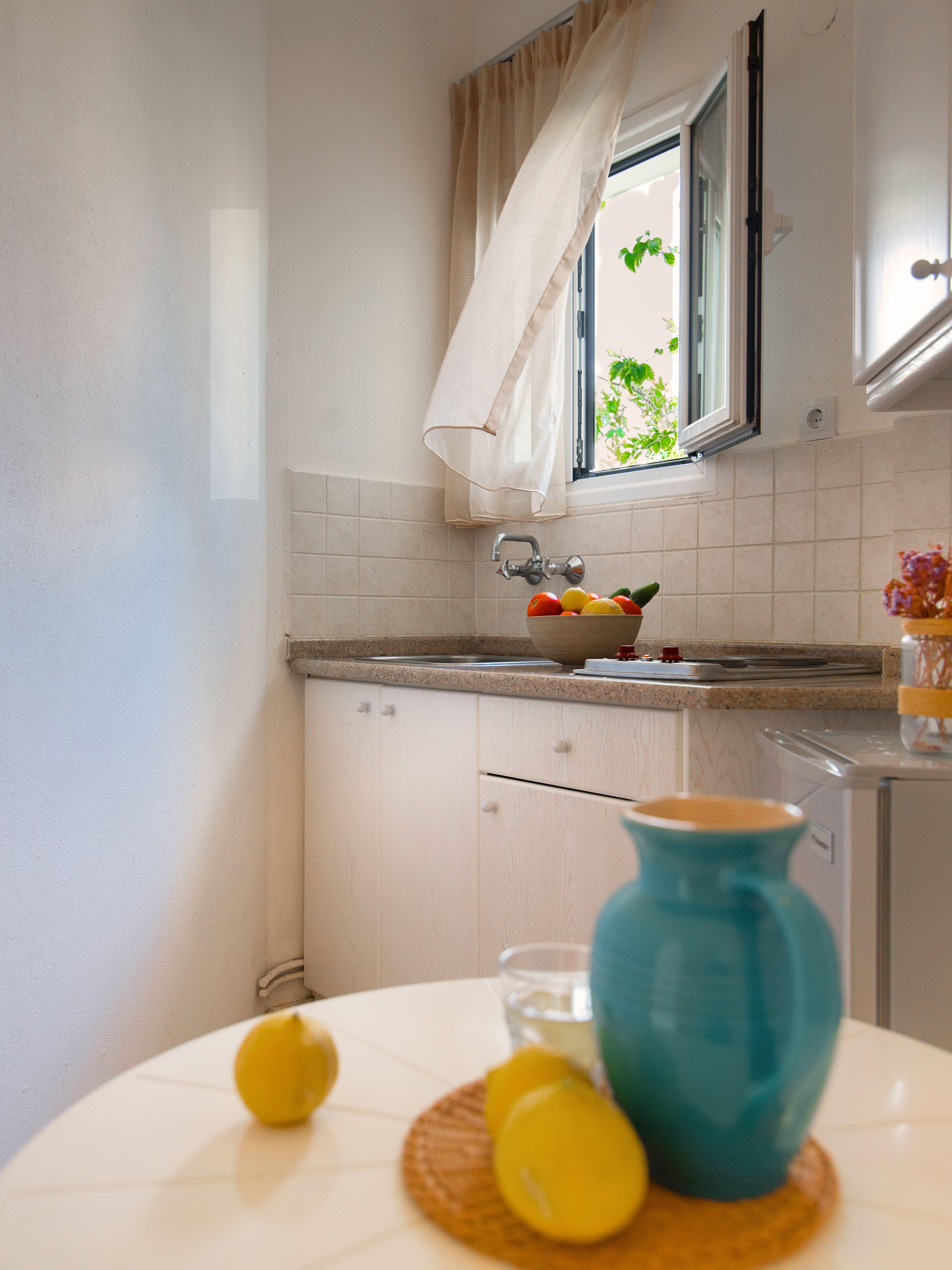 Melissa Apartments, Studios & Suites Малиа Екстериор снимка