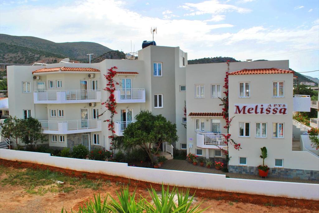 Melissa Apartments, Studios & Suites Малиа Екстериор снимка